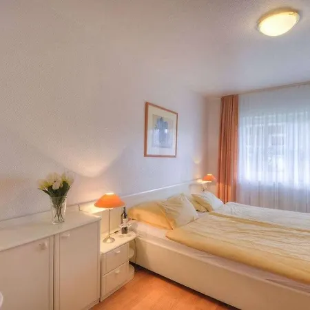 At The Golf Course F 23 E *